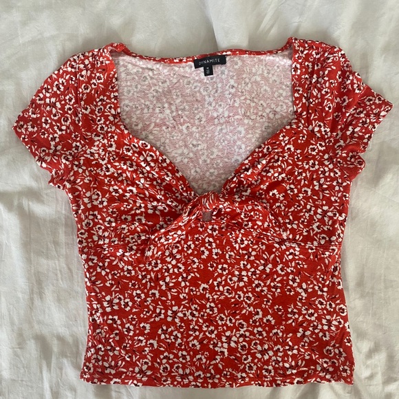Red floral crop top - Picture 2 of 3